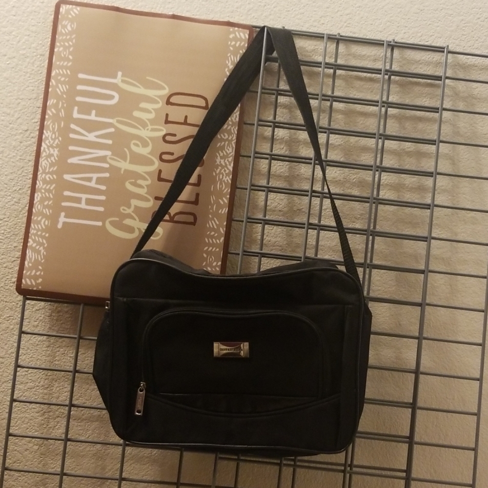 Geoffrey Beene messenger bag